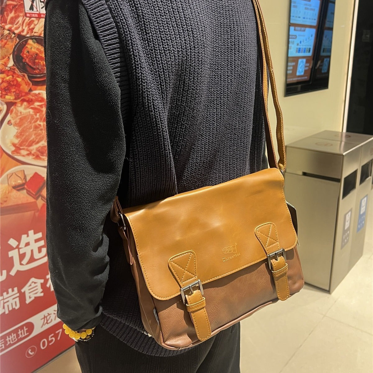 Retro Men's Japanese And Korean Casual Simple Shoulder Fashion Messenger Bag