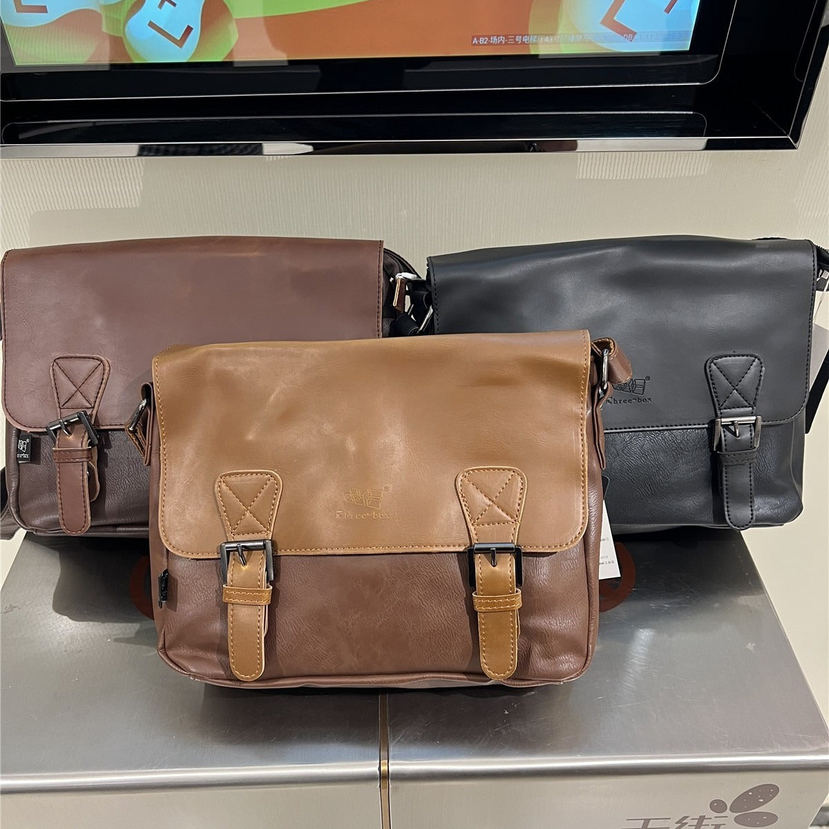 Retro Men's Japanese And Korean Casual Simple Shoulder Fashion Messenger Bag