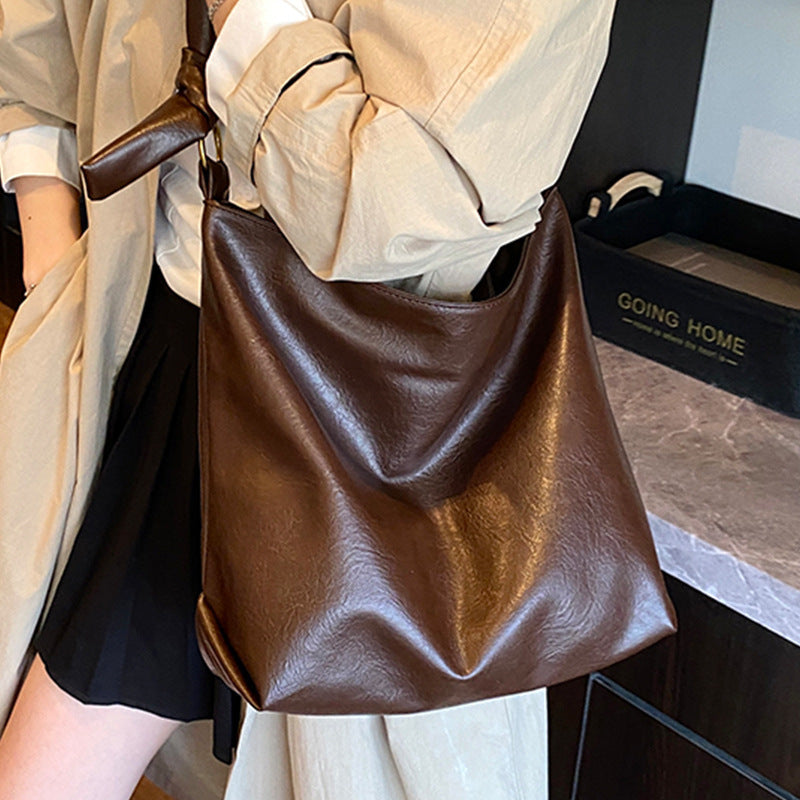 Autumn Winter Retro Large Capacity New Popular All-matching Shoulder Bag